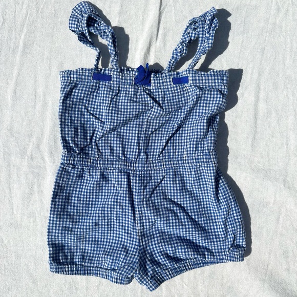 GAP Other - Baby gap gingham romper size 3T